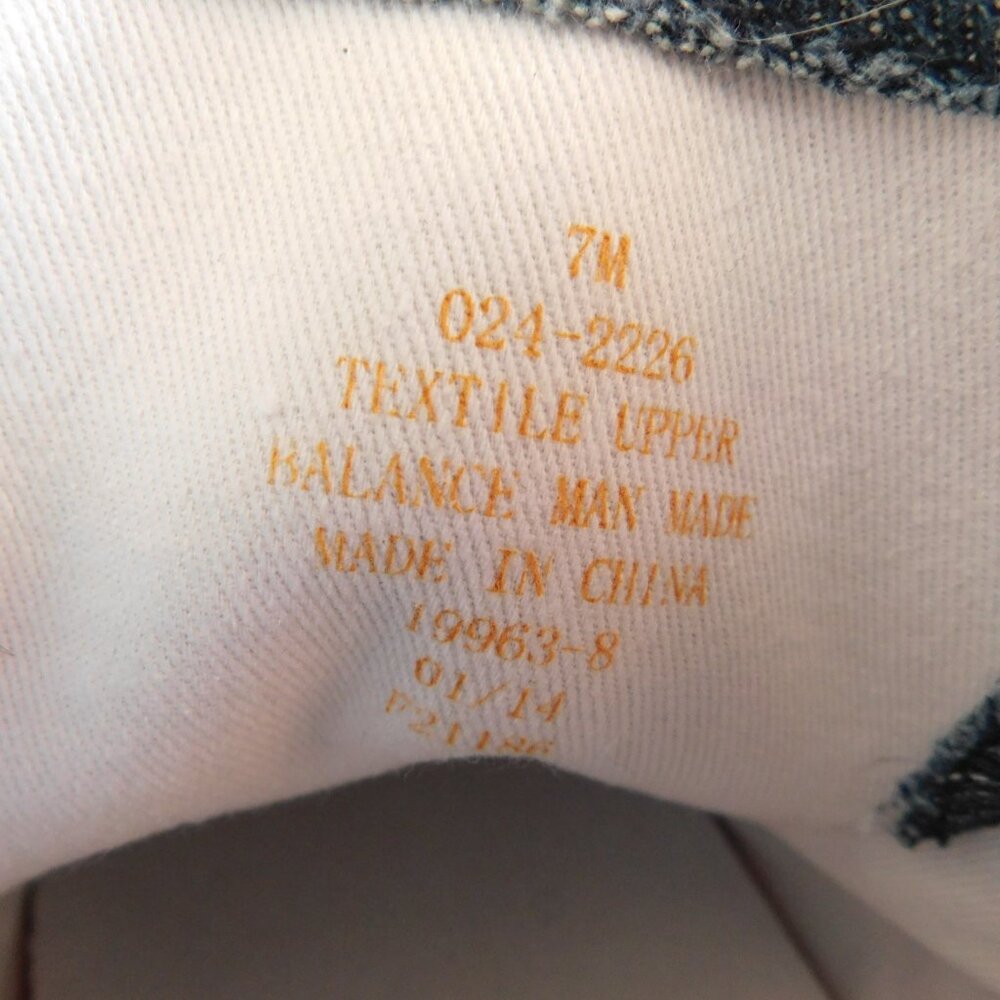 LIZ CLAIBORNE Women’s Sneakers Canvas Denim Blue Size 7 - Picture 4 of 5